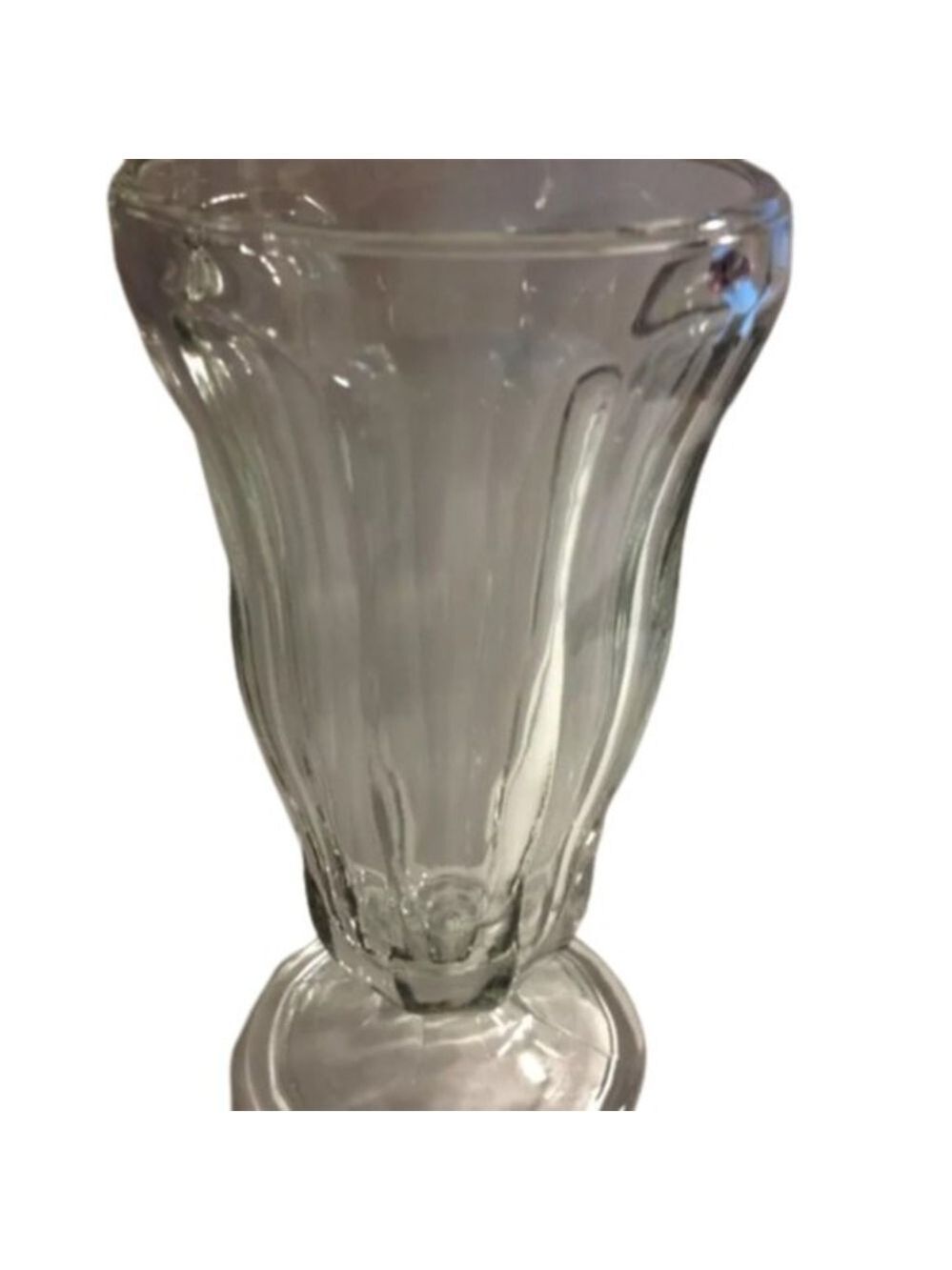 V-Shaped Clear Glass Flower 🌸‎ Vase Home 🏡 Decor
